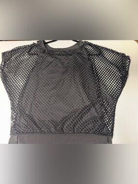 Black Mesh Short Sleeve Women’s Top